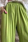 Jo Jo Quirky Classic Barrel Pant Olive